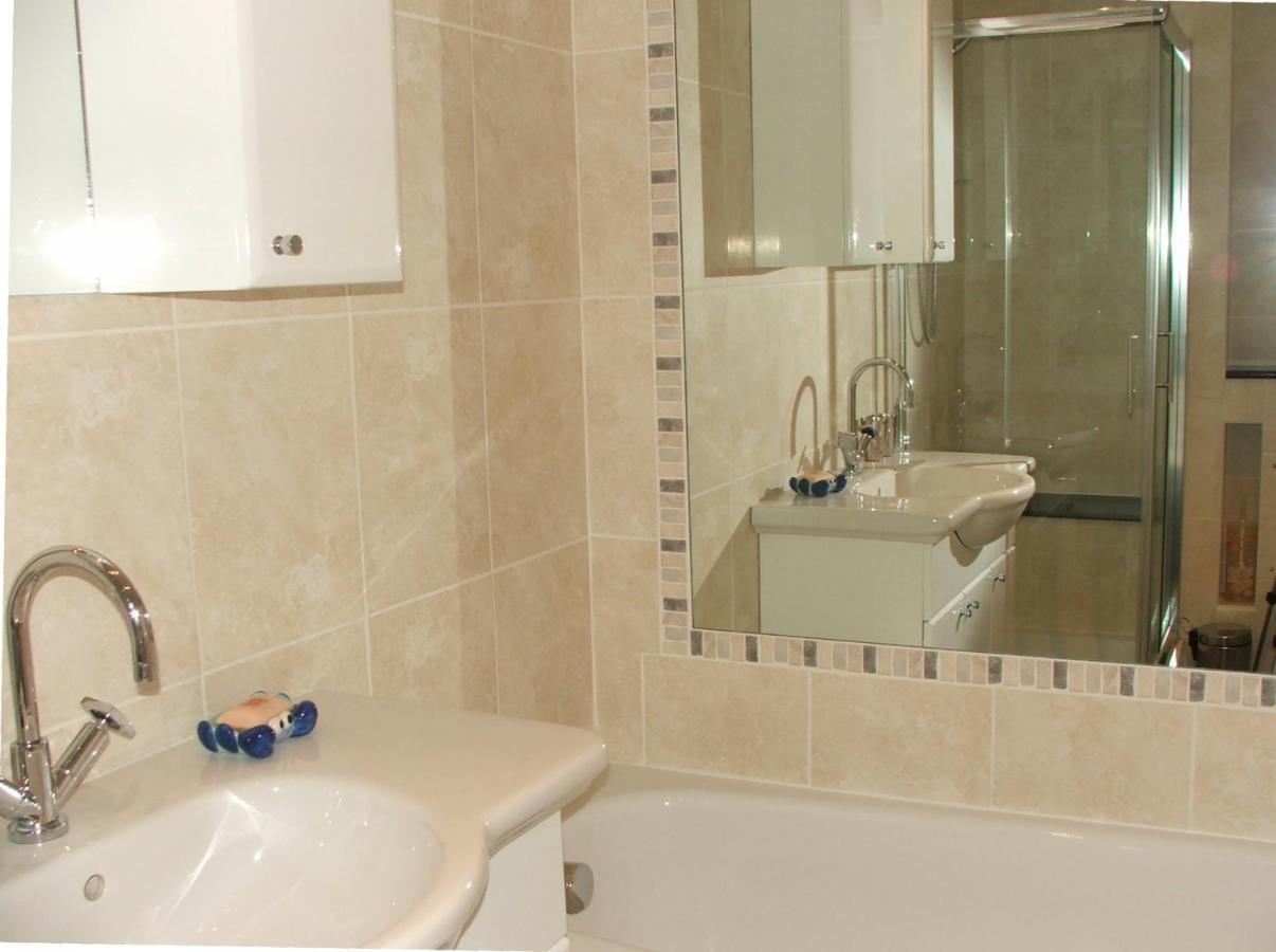אדינבורו Pamela'S Apartment מראה חיצוני תמונה